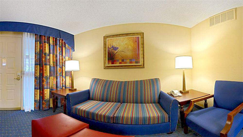 Embassy Suites By Hilton Orlando International Drive Convention Center Williamsburg Εξωτερικό φωτογραφία