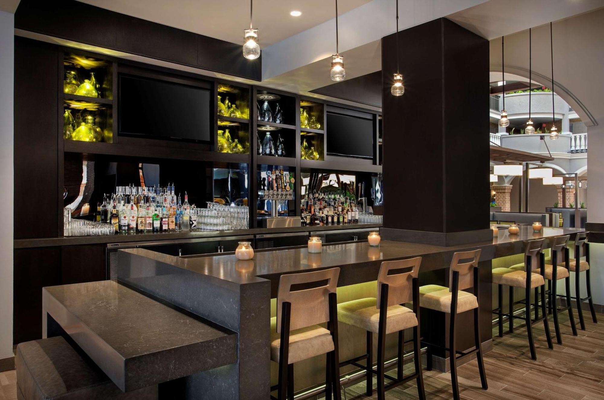 Embassy Suites By Hilton Orlando International Drive Convention Center Williamsburg Εξωτερικό φωτογραφία