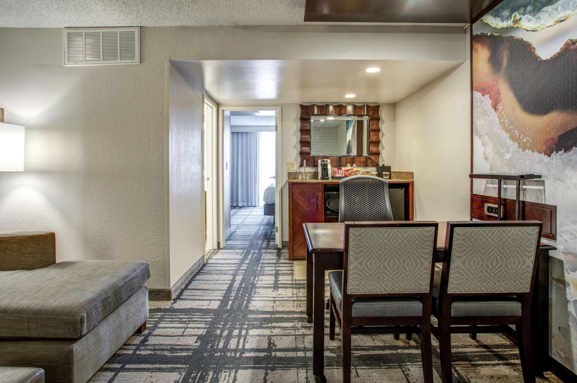 Embassy Suites By Hilton Orlando International Drive Convention Center Williamsburg Εξωτερικό φωτογραφία